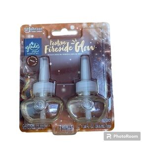 Glade Scented Oil Refill Pack NEW Festive Fireside Glow